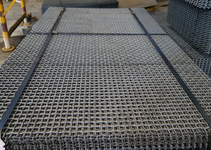Malla tejida de la pantalla de alambre del acero de alto carbono para el equipo de extracción minero de la trituradora 0